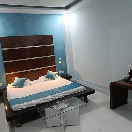 Hotel Krishna Residency Mahoba Ngoại thất bức ảnh